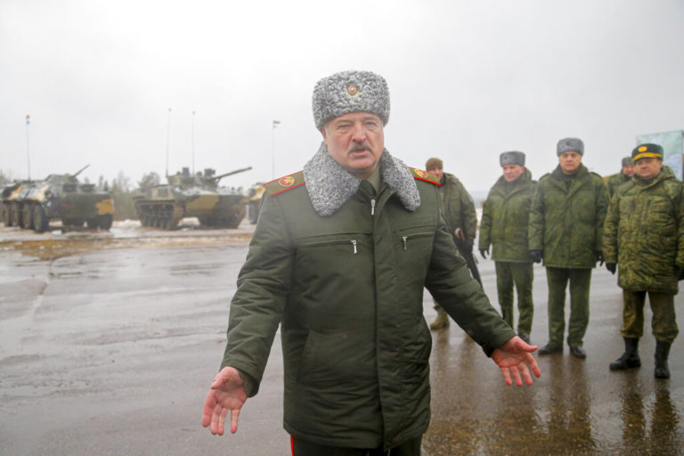 Λευκορωσία: Ευρείες εξουσίες στις δυνάμεις ασφαλείας για αντιμετώπιση εξωτερικών απειλών