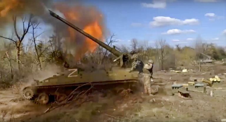 Μινσκ: Έως και 9.000 στρατιώτες και 170 άρματα μάχης θα αναπτυχθούν στη Λευκορωσία από τη Ρωσία