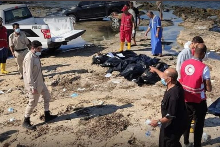 ΟΗΕ: 15 απανθρακωμένα πτώματα μεταναστών «υπενθυμίζουν ότι εγκληματίες δρουν ανενόχλητοι στη Λιβύη»