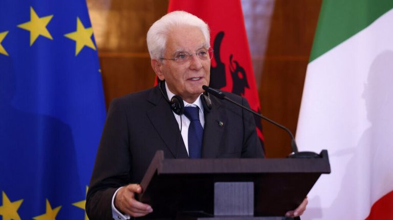 Σέρτζιο Ματαρέλα για Ρωσική επίθεση: Η Ευρώπη είναι ένας στόχος αυτού του πολέμου