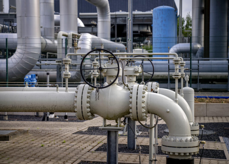 Σε ελεύθερη πτώση οι τιμές του φυσικού αερίου – Οι προτάσεις της Κομισιόν